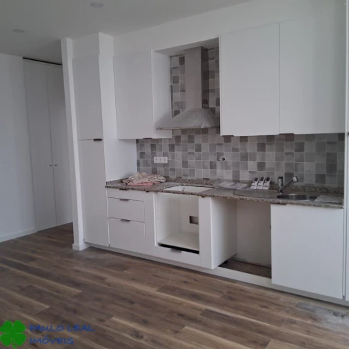 Apartamento T2 para Venda em Aguas Santas Foto 2