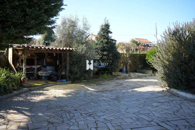 Moradia T4 para Venda em Arnoso (Santa Maria e Santa Eulália) e Sezures Foto 28