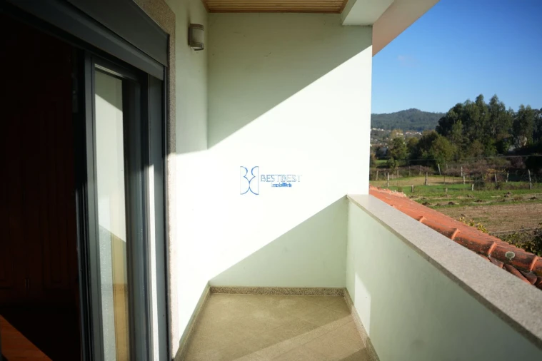 Moradia T4 para Venda em Arnoso (Santa Maria e Santa Eulália) e Sezures Foto 23