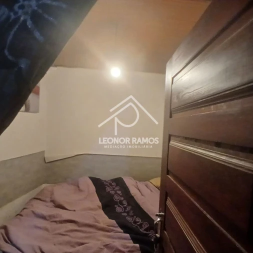 Moradia T5 para Venda em Ladoeiro Foto 14