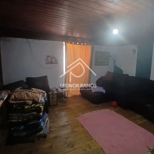 Moradia T5 para Venda em Ladoeiro Foto 8