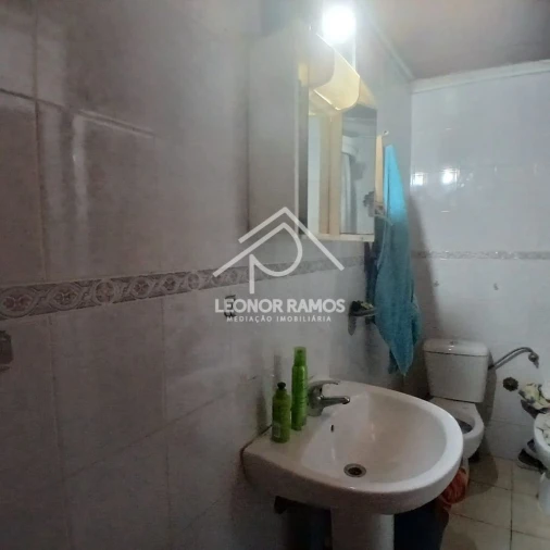 Moradia T5 para Venda em Ladoeiro Foto 16