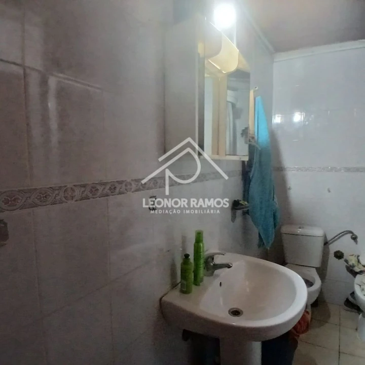 Moradia T5 para Venda em Ladoeiro Foto 16