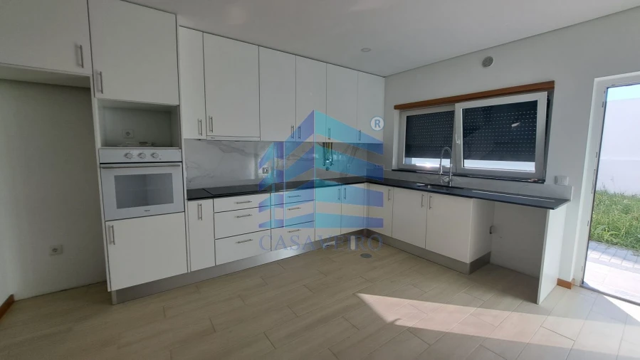 Moradia T3 para Venda em Cacia Foto 1