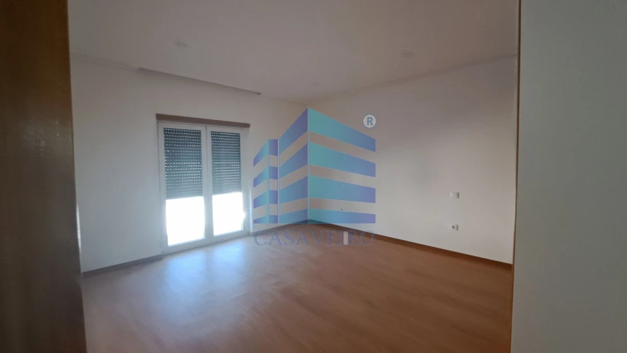 Moradia T3 para Venda em Cacia Foto 12