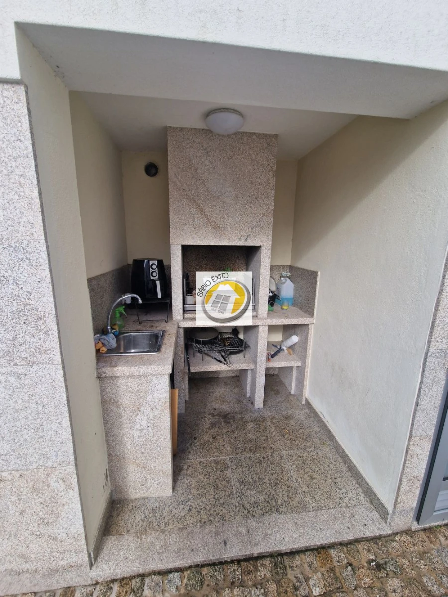 Moradia T4 para Venda em Lobão, Gião, Louredo e Guisande Foto 46