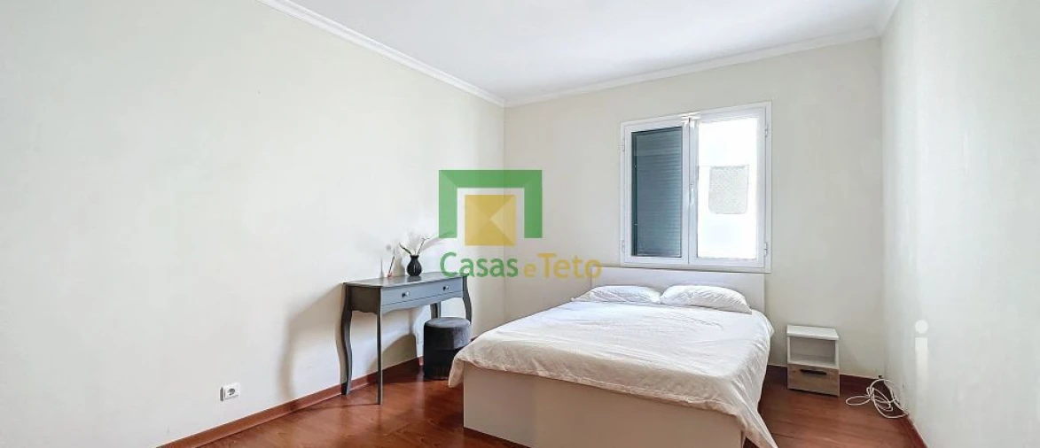 Apartamento T4 para Venda em São Gonçalo Foto 11