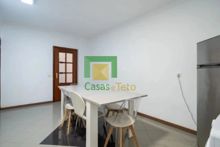 Apartamento T4 para Venda em São Gonçalo Foto 14