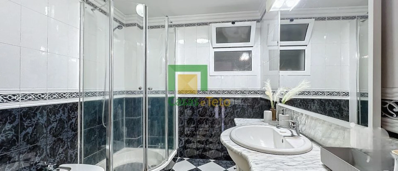 Apartamento T4 para Venda em São Gonçalo Foto 6