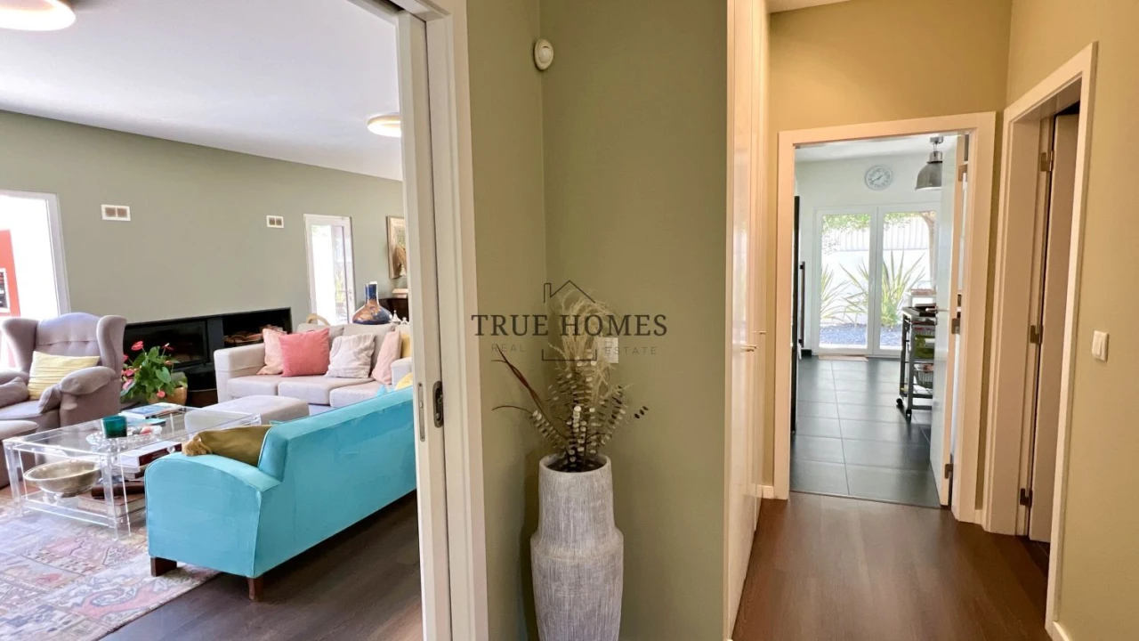 Moradia T4 para Venda em Amora Foto 7