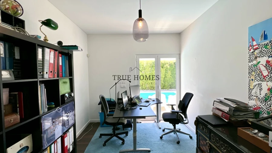 Moradia T4 para Venda em Amora Foto 27