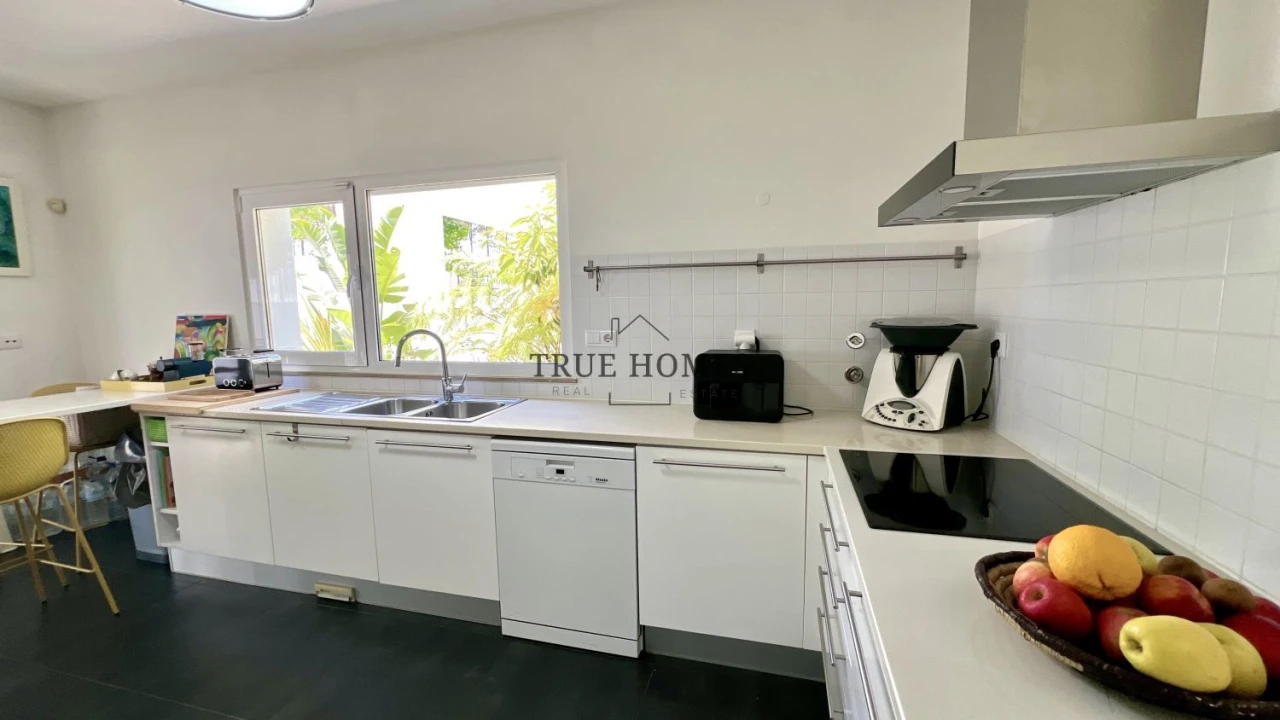 Moradia T4 para Venda em Amora Foto 13