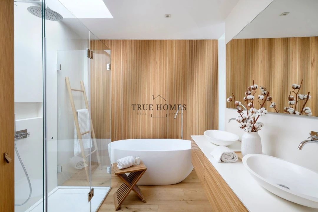 Moradia T5 para Venda em Quinta do Conde Foto 25