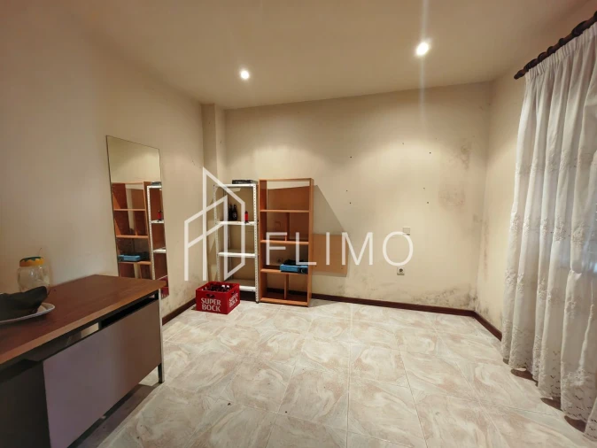 Moradia T4 para Venda em Estela Foto 24