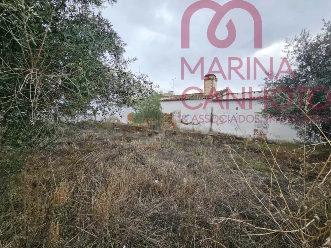 Moradia T1 para Venda em Terrugem e Vila Boim Foto 13