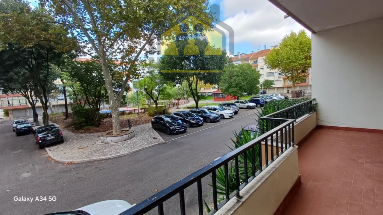 Apartamento T2 para Venda em Nossa Sra de Fatima Foto 2