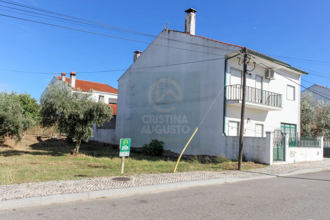 Terreno para Venda em Alcains Foto 5