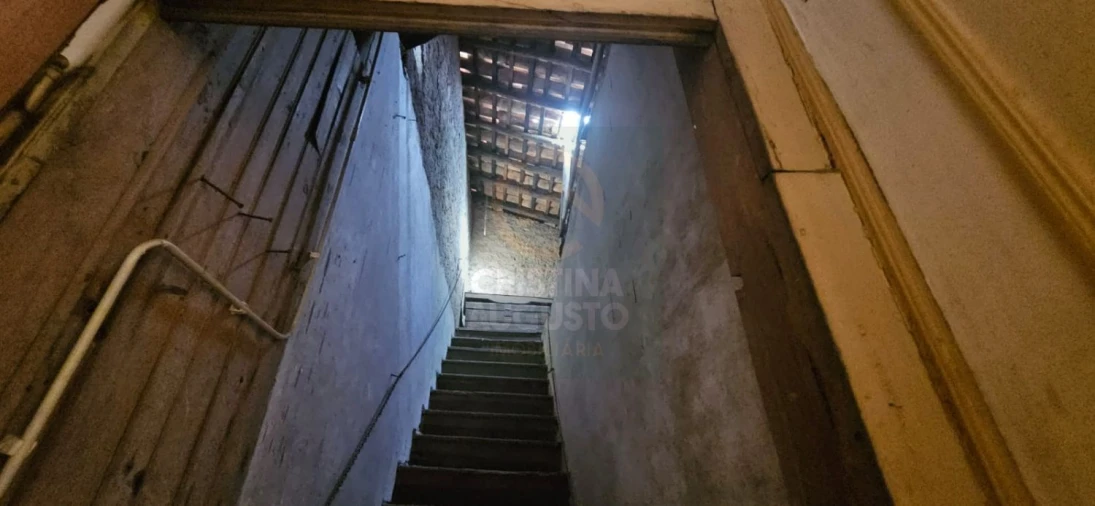 Moradia T6 para Venda em Póvoa de Rio de Moinhos e Cafede Foto 18