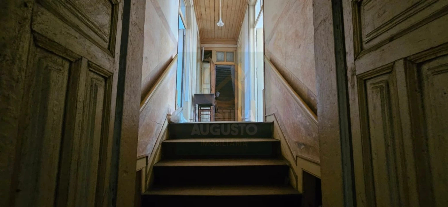 Moradia T6 para Venda em Póvoa de Rio de Moinhos e Cafede Foto 14