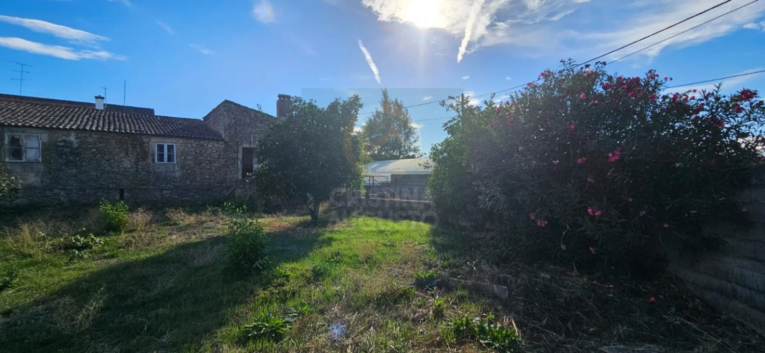 Moradia T6 para Venda em Póvoa de Rio de Moinhos e Cafede Foto 3