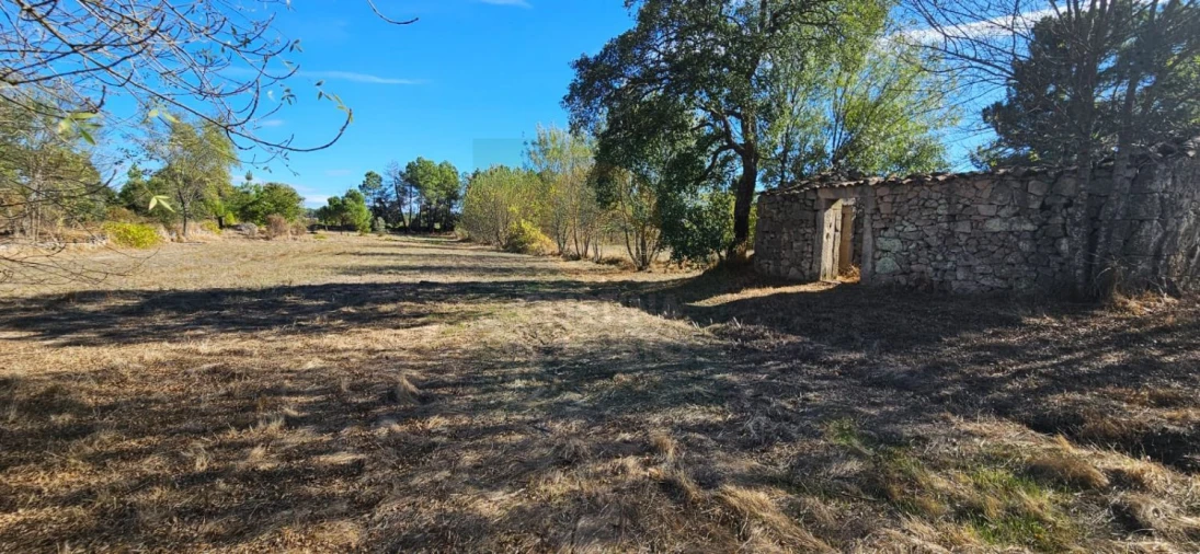 Terreno para Venda em Póvoa de Rio de Moinhos e Cafede Foto 10