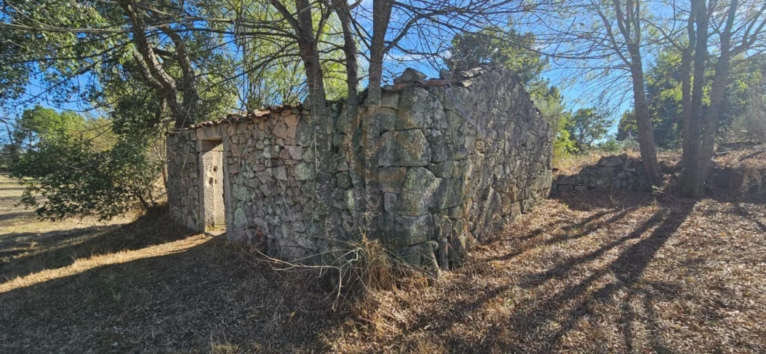 Terreno para Venda em Póvoa de Rio de Moinhos e Cafede Foto 9