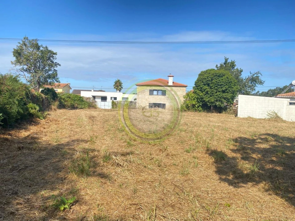 Terreno para Venda em Gemeses Foto 15