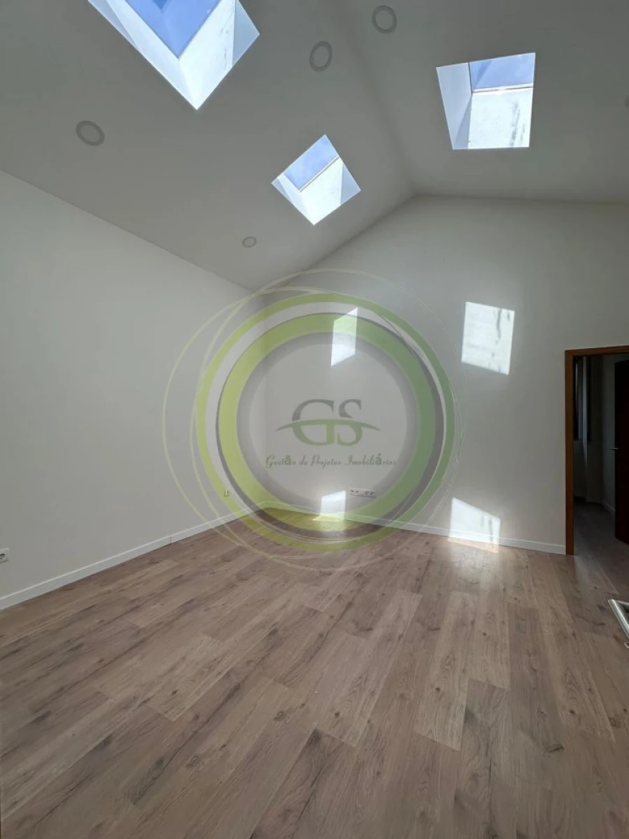 Moradia T3 para Venda em Póvoa de Varzim, Beiriz e Argivai Foto 1