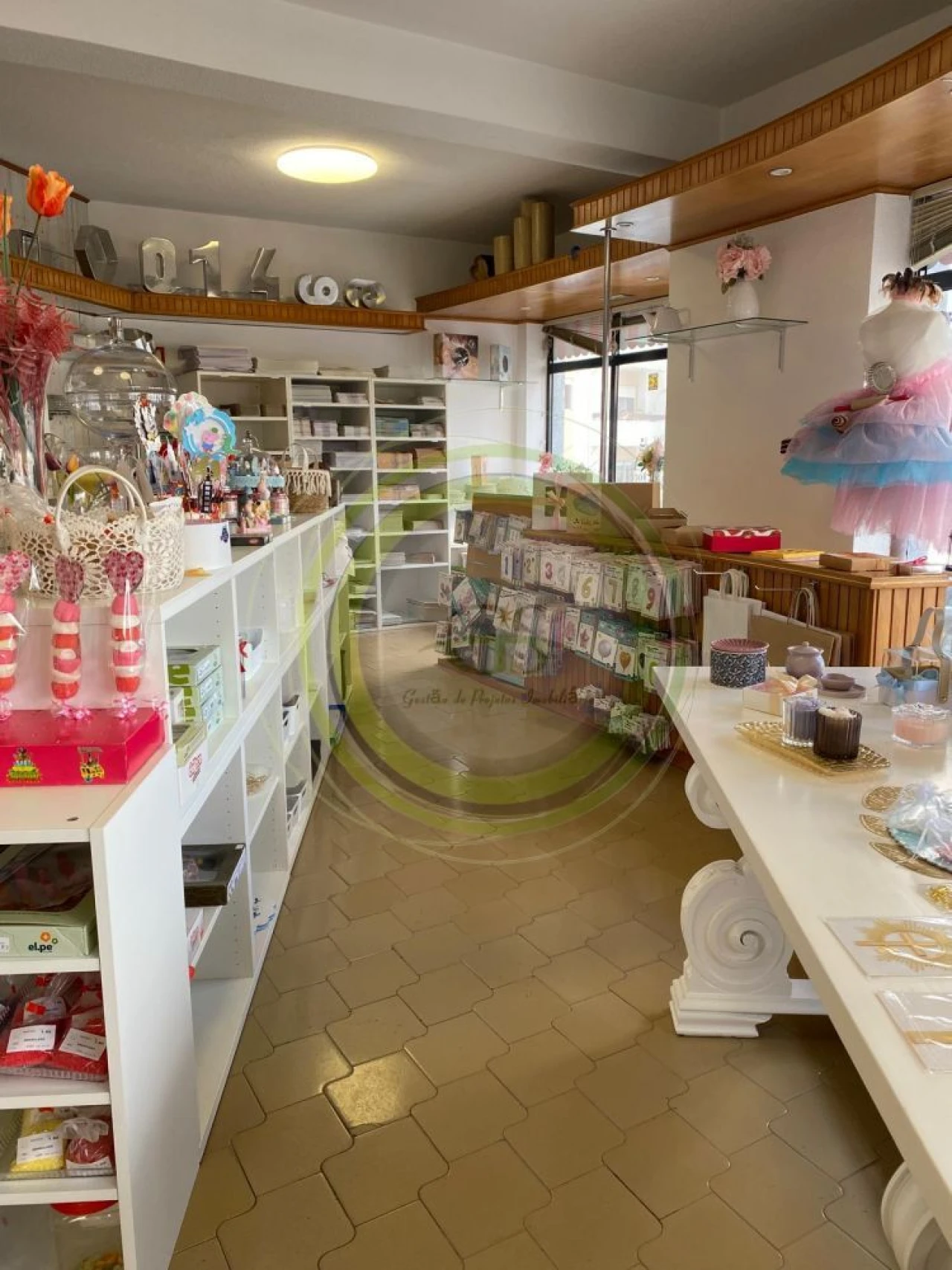 Loja para Trespasse em Aver-O-Mar, Amorim e Terroso Foto 11