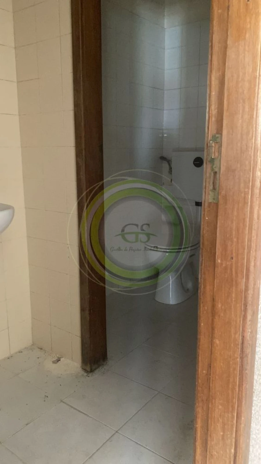 Loja para Arrendamento em Aver-O-Mar, Amorim e Terroso Foto 10