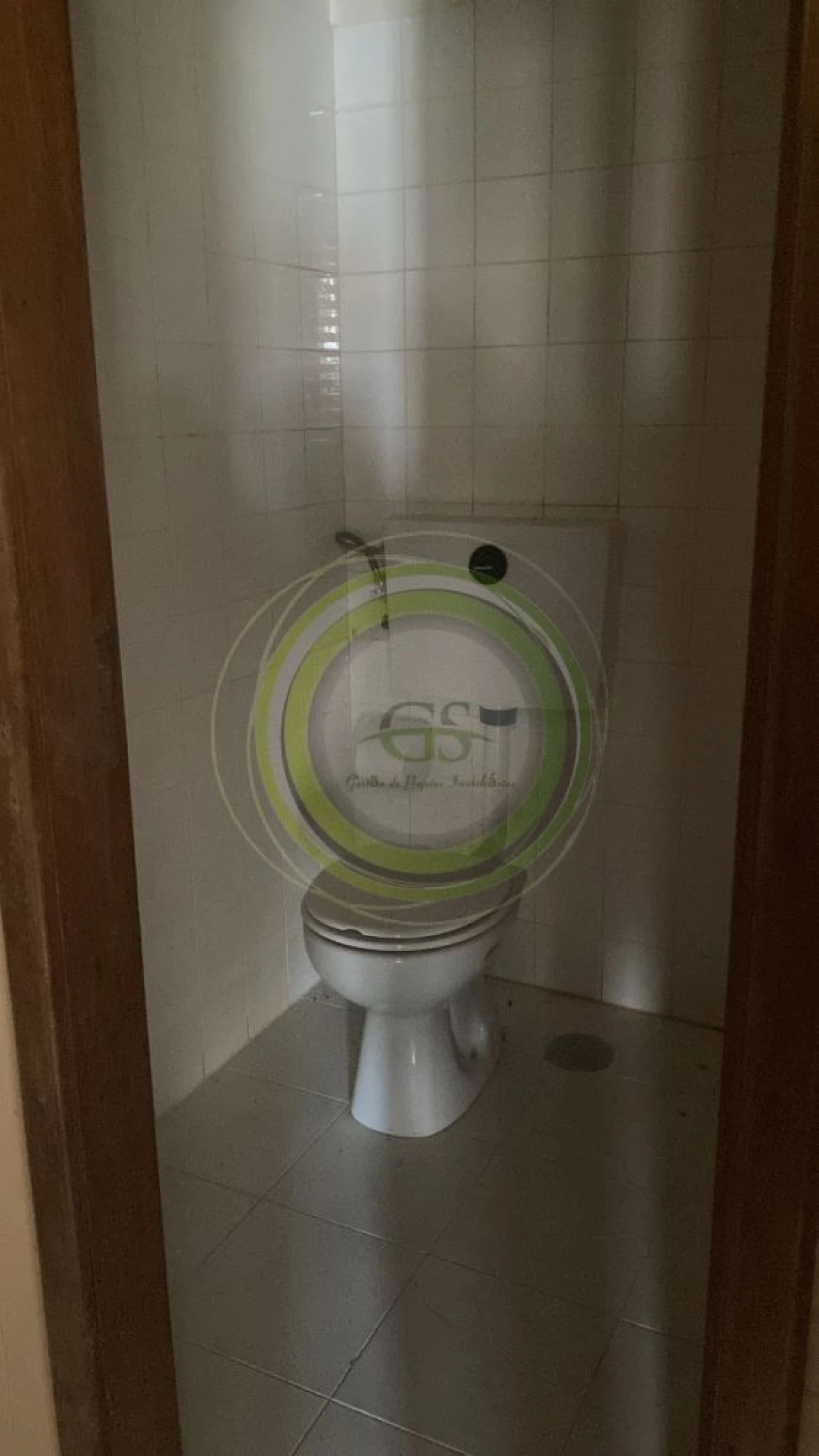 Loja para Arrendamento em Aver-O-Mar, Amorim e Terroso Foto 9