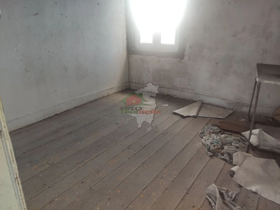 Quinta T4 para Venda em Cumeada e Marmeleiro Foto 3