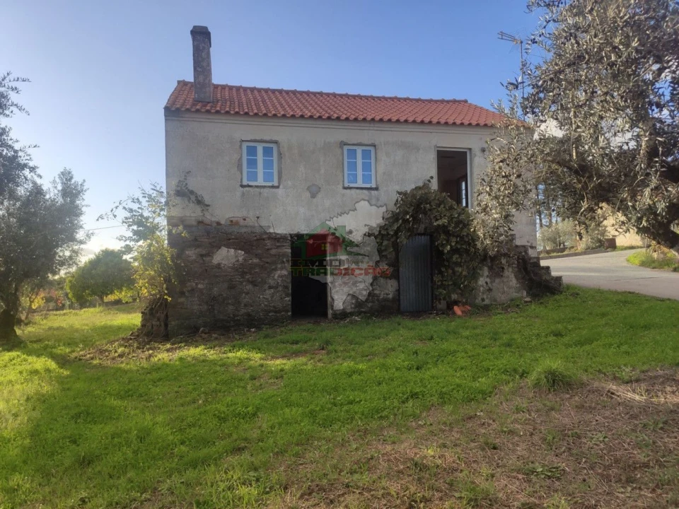 Quinta T4 para Venda em Cumeada e Marmeleiro Foto 9