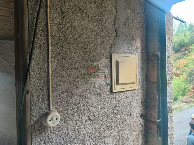 Moradia T2 para Venda em Sobreira Formosa e Alvito da Beira Foto 3