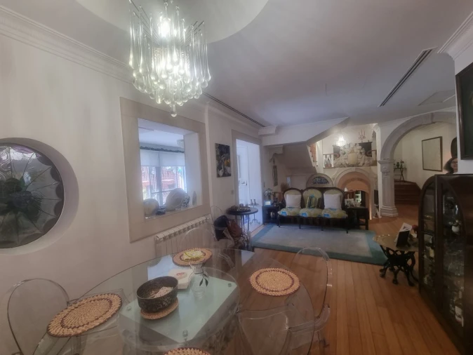 Apartamento T4 para Venda em Lumiar Foto 4