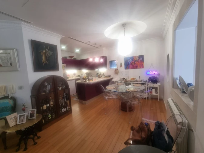 Apartamento T4 para Venda em Lumiar Foto 3