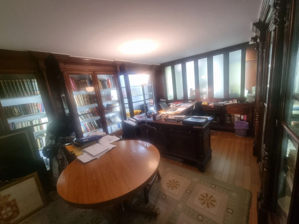 Apartamento T4 para Venda em Lumiar Foto 23