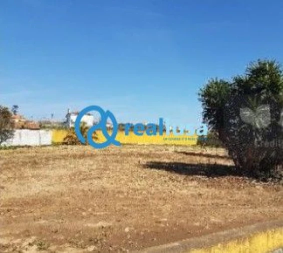 Moradia T5 para Venda em Esmoriz Foto 4