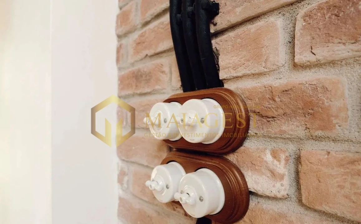 Loja para Arrendamento em Santa Marinha e São Pedro da Afurada Foto 18