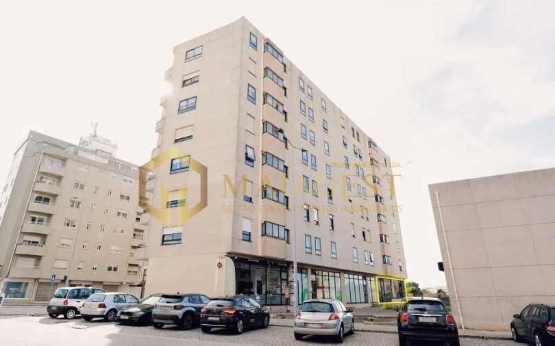 Loja para Arrendamento em Santa Marinha e São Pedro da Afurada Foto 22