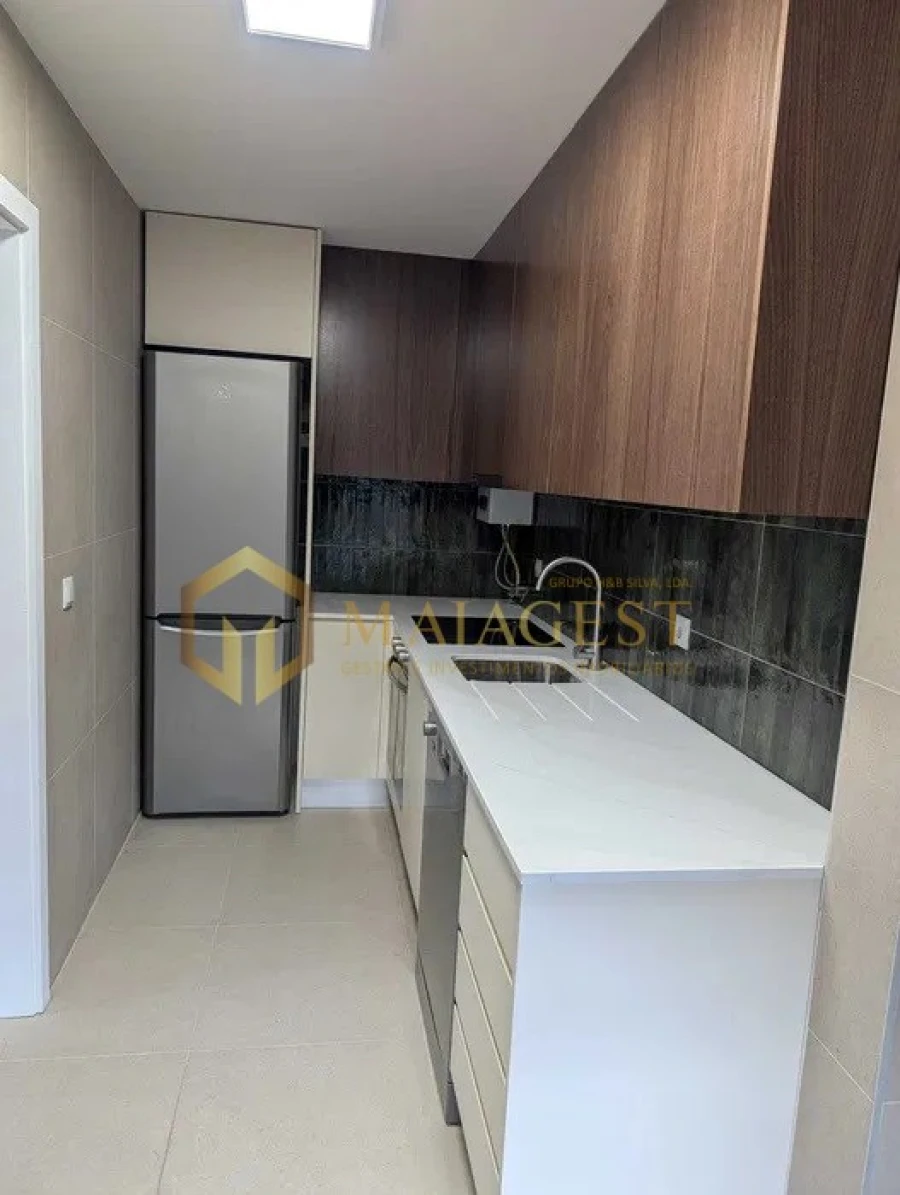 Apartamento T1 para Arrendamento em São Mamede de Infesta e Senhora da Hora Foto 4