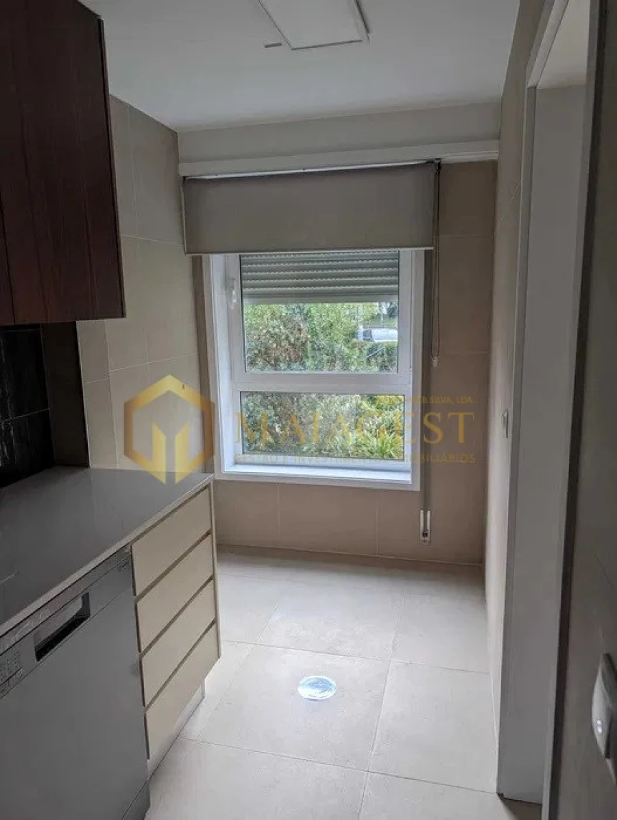 Apartamento T1 para Arrendamento em São Mamede de Infesta e Senhora da Hora Foto 5