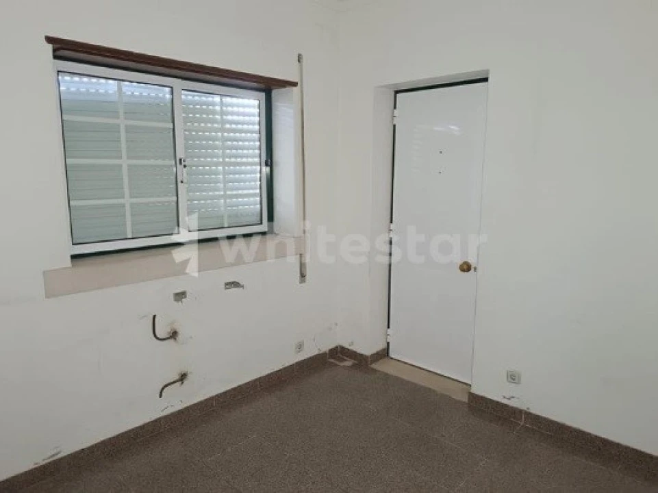 Moradia T3 para Venda em Nossa Senhora da Piedade Foto 3