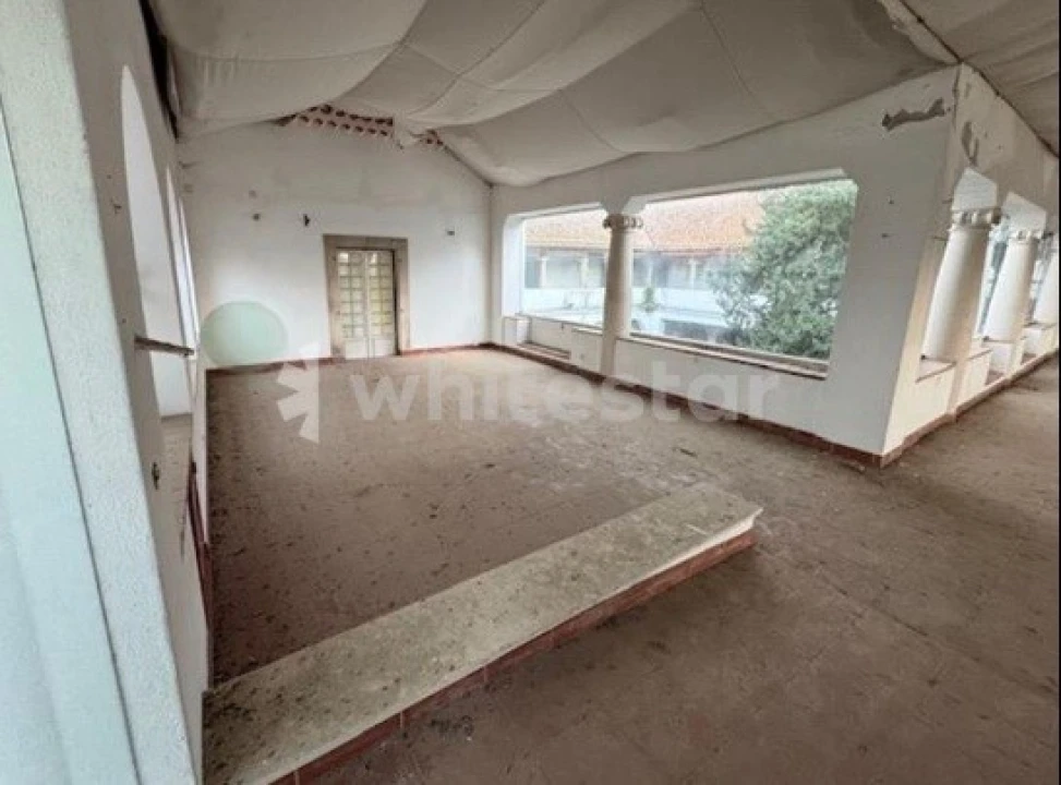 Moradia T5 para Venda em Almeirim Foto 12