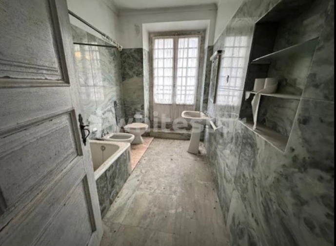 Moradia T5 para Venda em Almeirim Foto 17