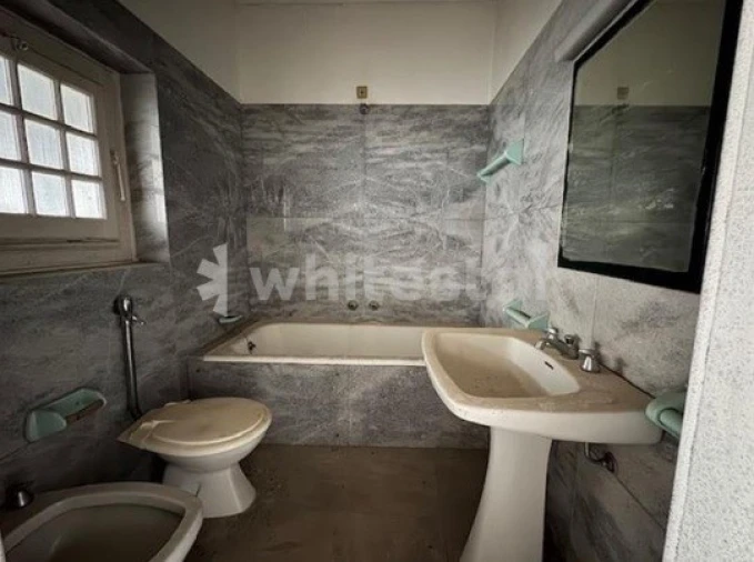 Moradia T5 para Venda em Almeirim Foto 19