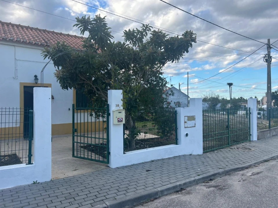 Moradia T3 para Venda em Foros de Arrão Foto 23