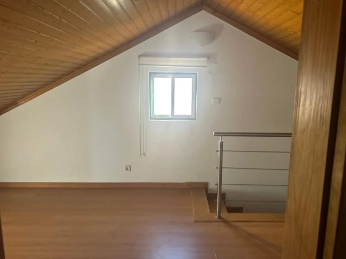 Moradia T3 para Venda em Foros de Arrão Foto 20