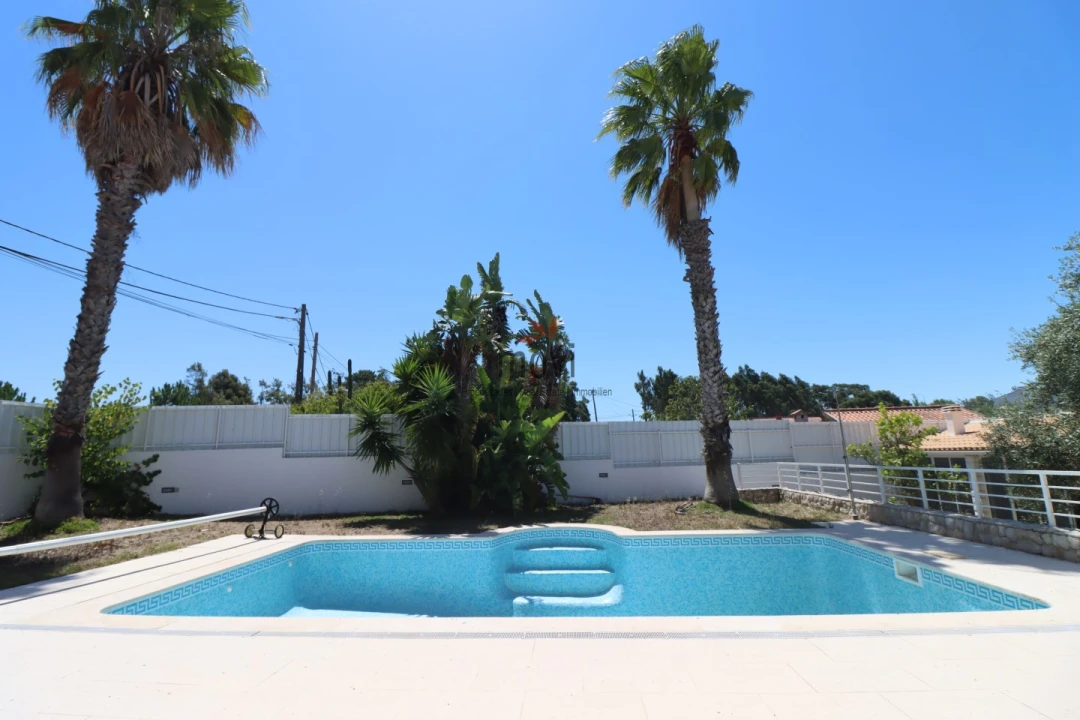 Moradia T4 para Venda em Sesimbra (Castelo) Foto 12