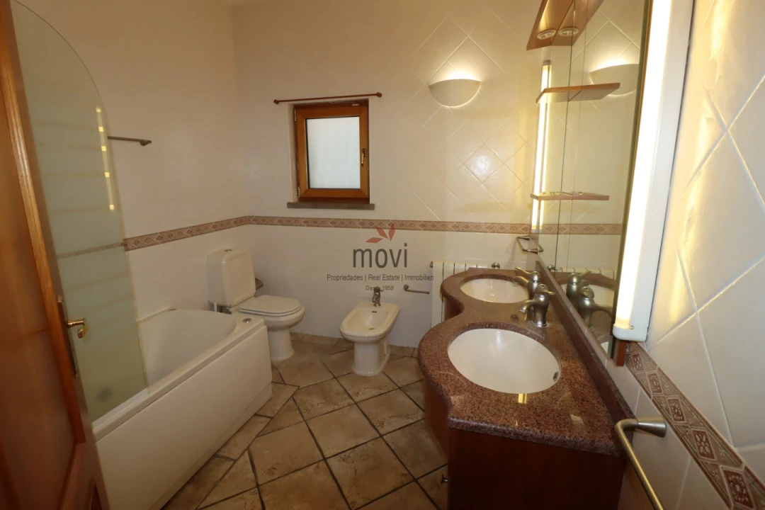 Moradia T4 para Venda em Sesimbra (Castelo) Foto 19